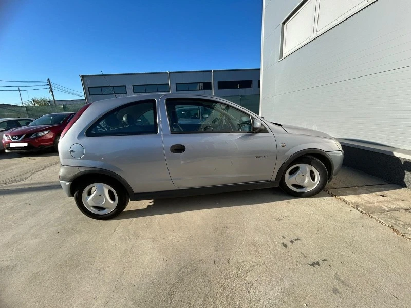 Opel Corsa, снимка 10 - Автомобили и джипове - 47300814