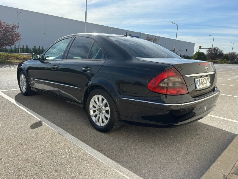 Mercedes-Benz E 220 Автоматик Elegance фейс ТОП ЦЕНА, снимка 5 - Автомобили и джипове - 47540833