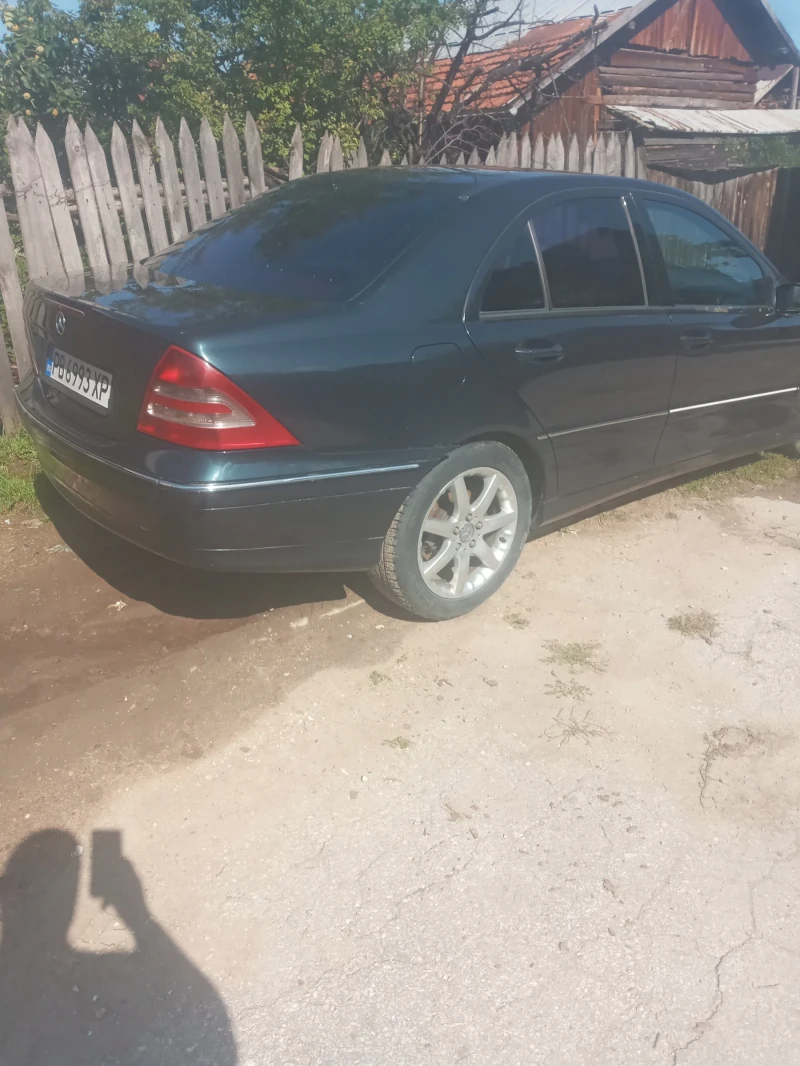 Mercedes-Benz C 270, снимка 6 - Автомобили и джипове - 47606156