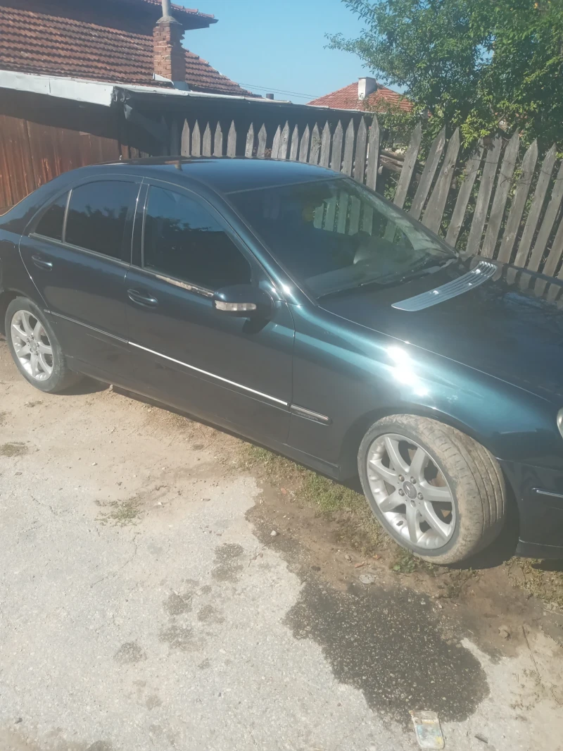 Mercedes-Benz C 270, снимка 4 - Автомобили и джипове - 47606156