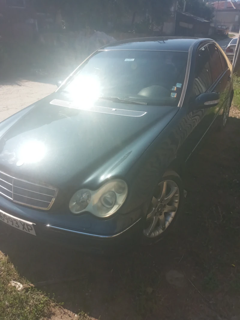 Mercedes-Benz C 270, снимка 2 - Автомобили и джипове - 47606156