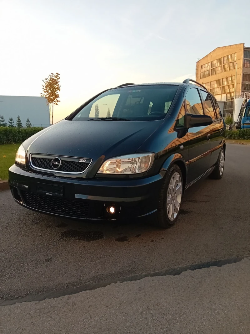 Opel Zafira 2.0т face swiss, снимка 4 - Автомобили и джипове - 47807544