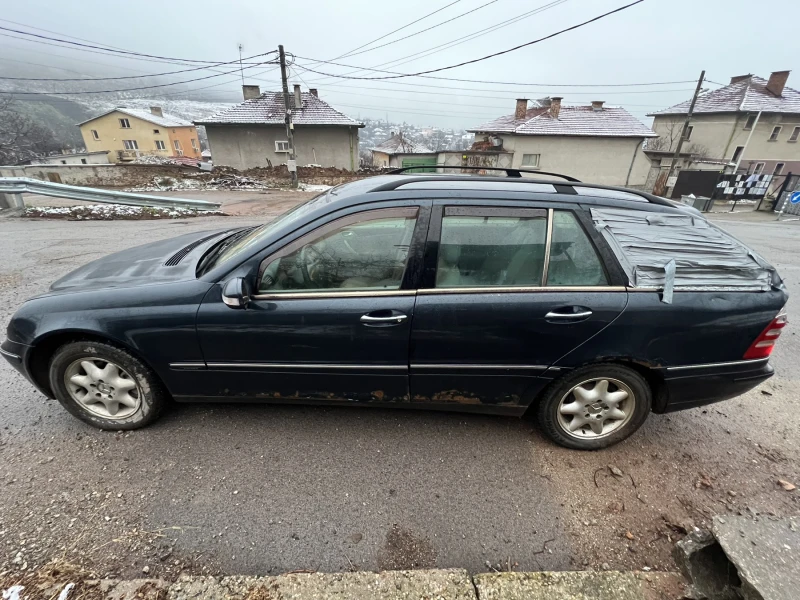 Mercedes-Benz C 220, снимка 5 - Автомобили и джипове - 48276822