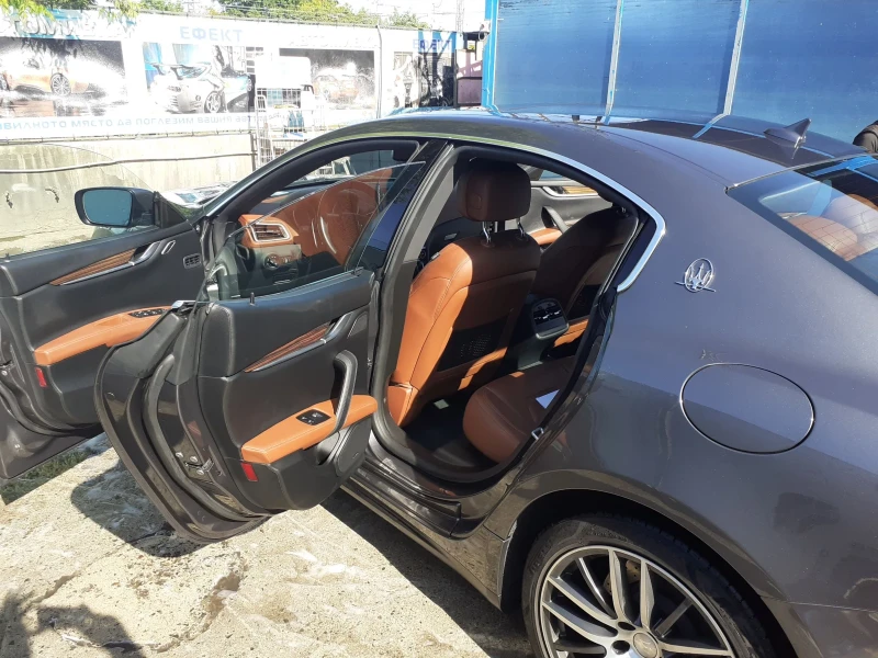 Maserati Ghibli Q4, снимка 12 - Автомобили и джипове - 49111306