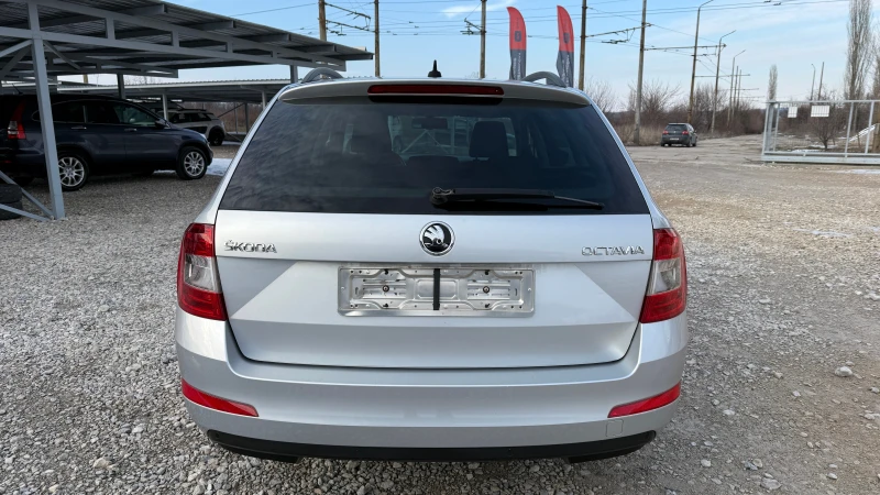 Skoda Octavia 1.6TDI-110к.с.-NAVI-EURO 6B-ВНОС ИТАЛИЯ, снимка 6 - Автомобили и джипове - 49241994