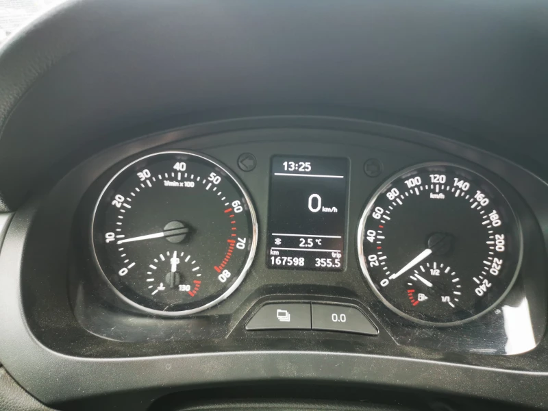 Skoda Rapid 1.2MPI LPG OT BG, снимка 8 - Автомобили и джипове - 49378427