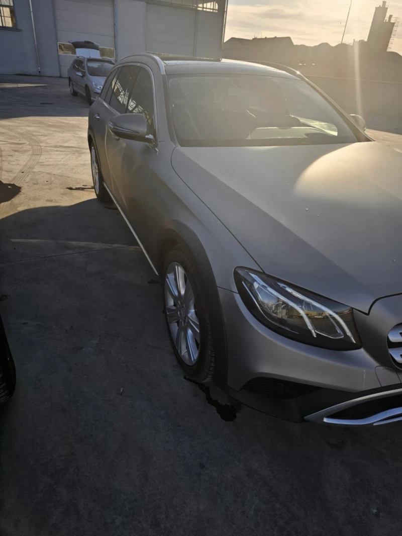 Mercedes-Benz E 350 All - terrain, снимка 7 - Автомобили и джипове - 52368785