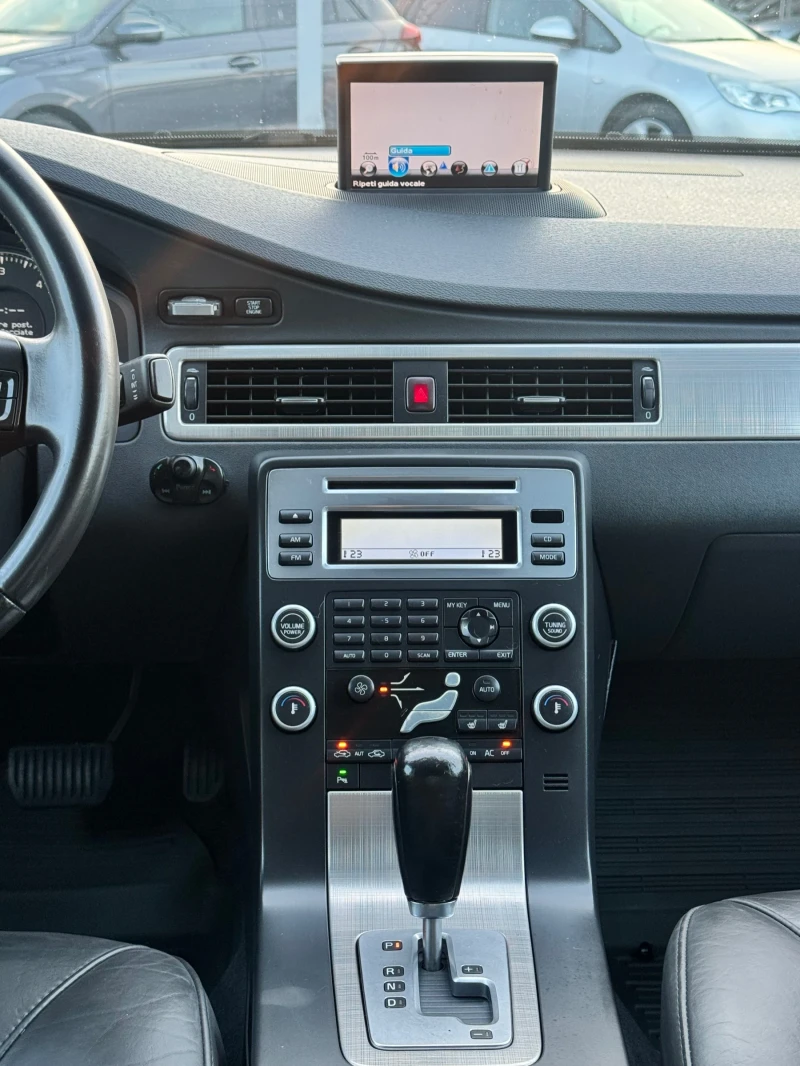 Volvo S80 2.4D5 ИТАЛИЯ АВТОМАТ, снимка 11 - Автомобили и джипове - 50719784