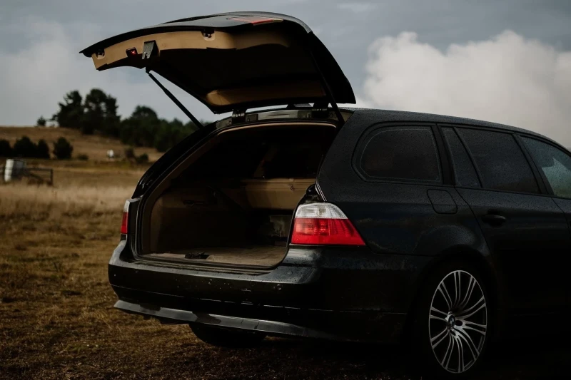 BMW 525, снимка 2 - Автомобили и джипове - 51320287