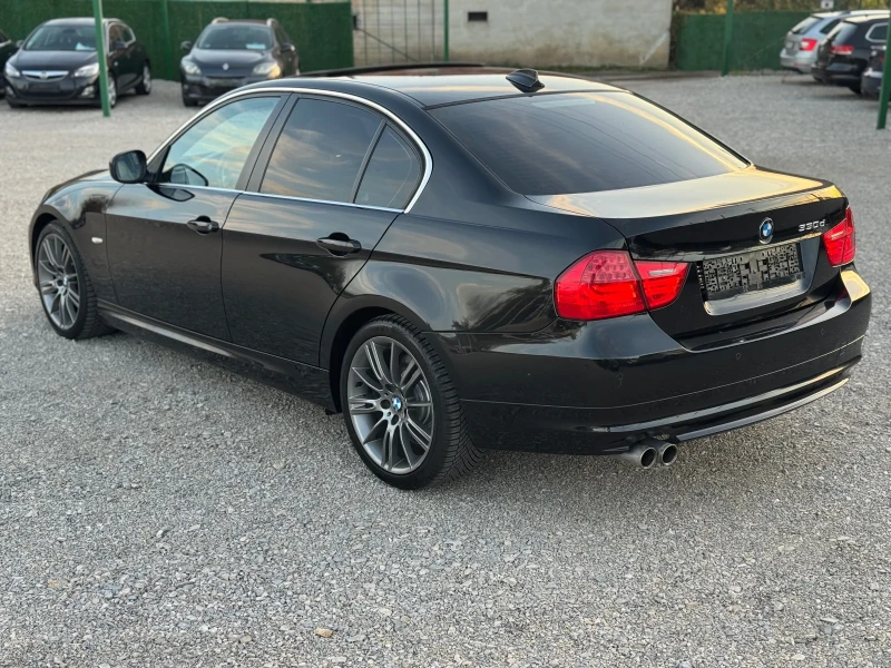 BMW 330 Задно, Нави, Кожа, Автомат, 2010г, снимка 4 - Автомобили и джипове - 52250369