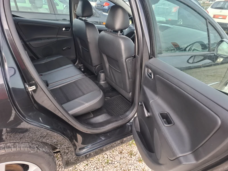 Peugeot 207 1.6 HDI, 110k.c., снимка 9 - Автомобили и джипове - 52723598