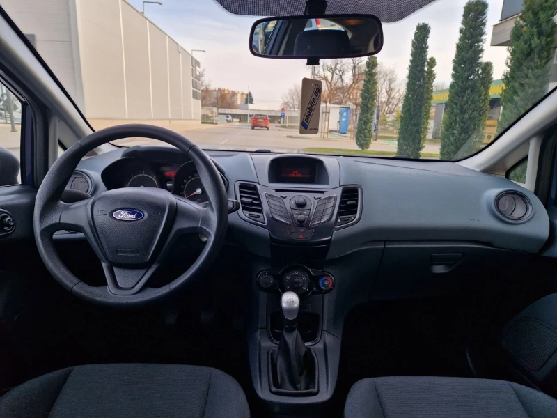 Ford Fiesta 1.4 / 68 к.с, снимка 15 - Автомобили и джипове - 52840618