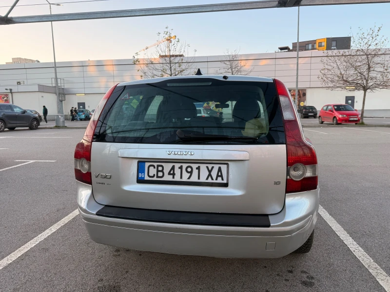 Volvo V50, снимка 6 - Автомобили и джипове - 52843784
