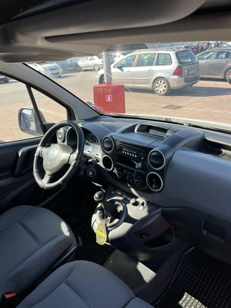 Citroen Berlingo, снимка 9 - Автомобили и джипове - 53068162