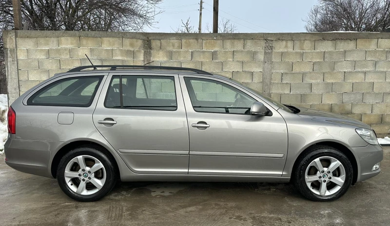 Skoda Octavia 2.0 TDI 140 кс, снимка 6 - Автомобили и джипове - 53384297