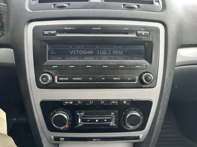 Skoda Octavia 2.0 TDI 140 кс, снимка 11 - Автомобили и джипове - 53384297