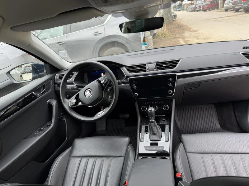 Skoda Superb L&K 2.0 TSI 190HP, снимка 11 - Автомобили и джипове - 53455422