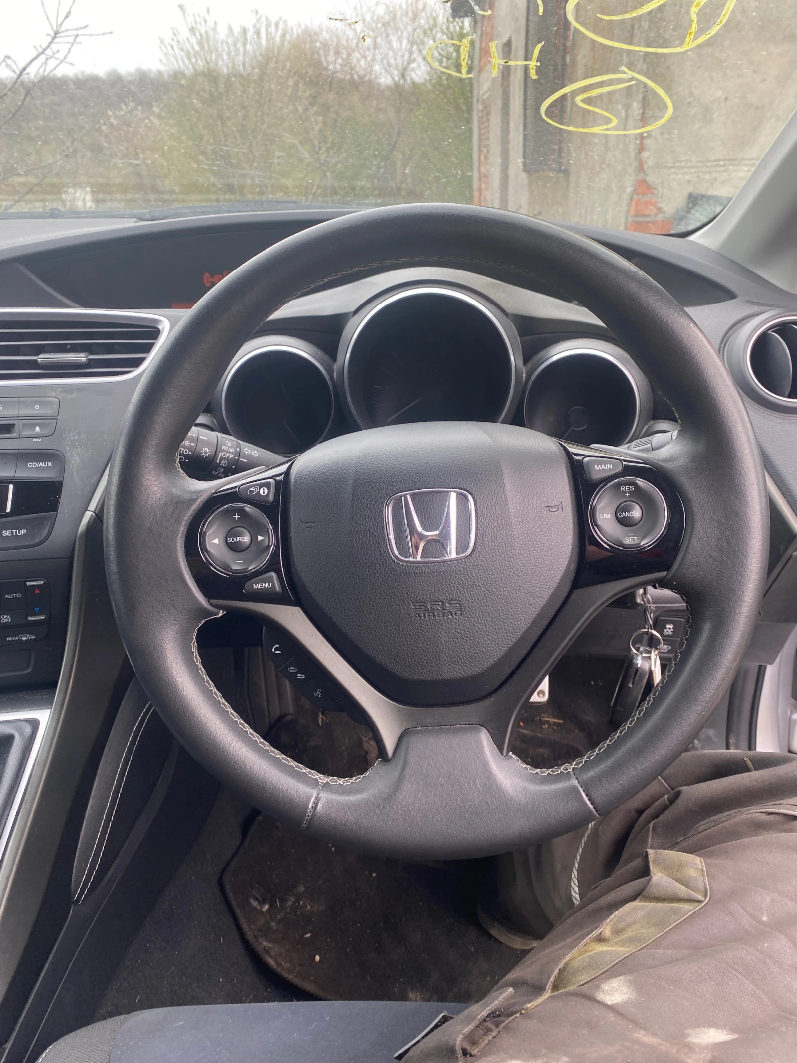 Honda Civic 1.6д - изображение 10