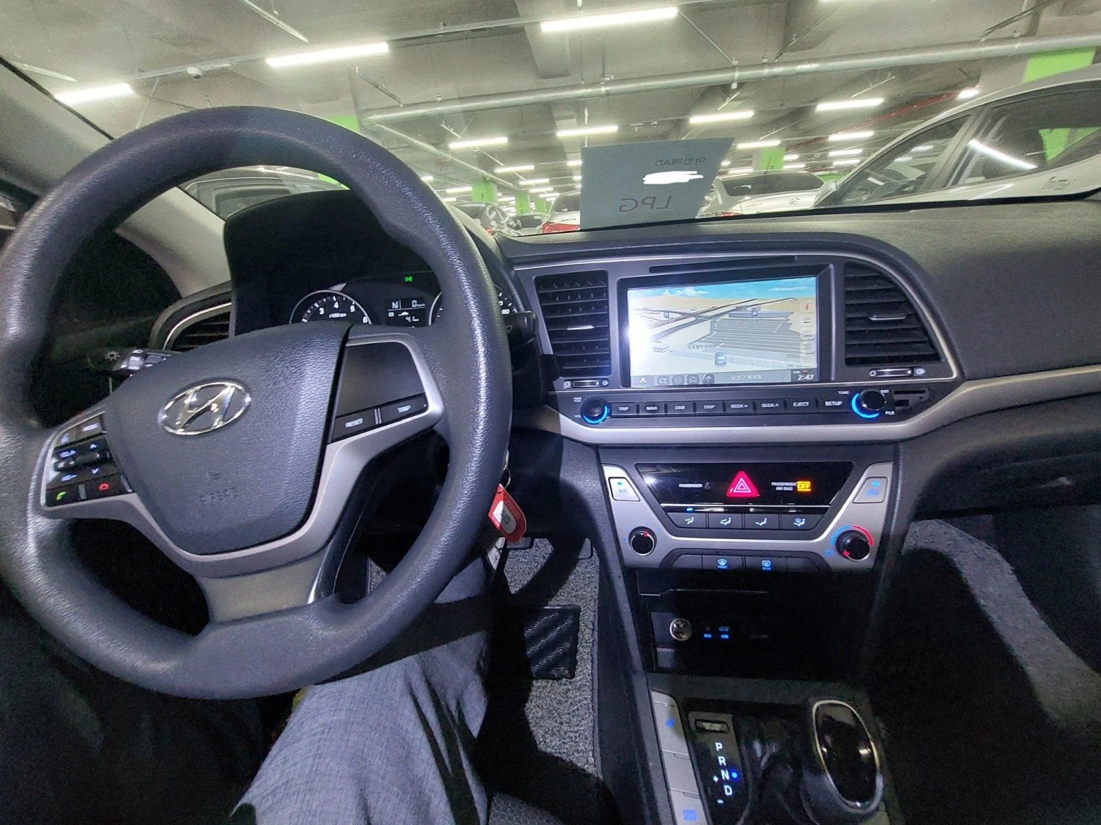 Hyundai Elantra 2.0i газ подгрев, навигация, Гаранция - изображение 10