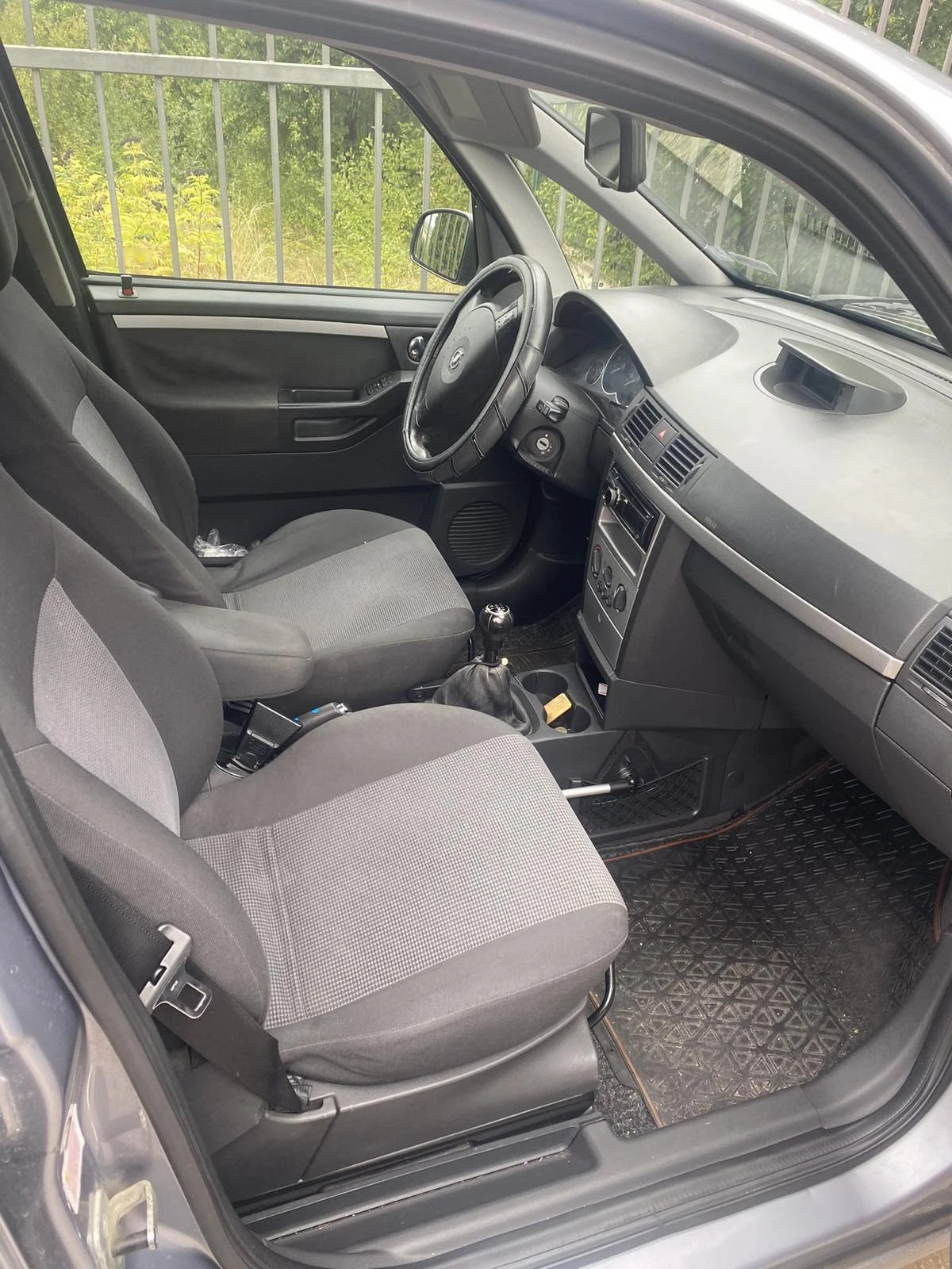 Opel Meriva 1.8 - изображение 6