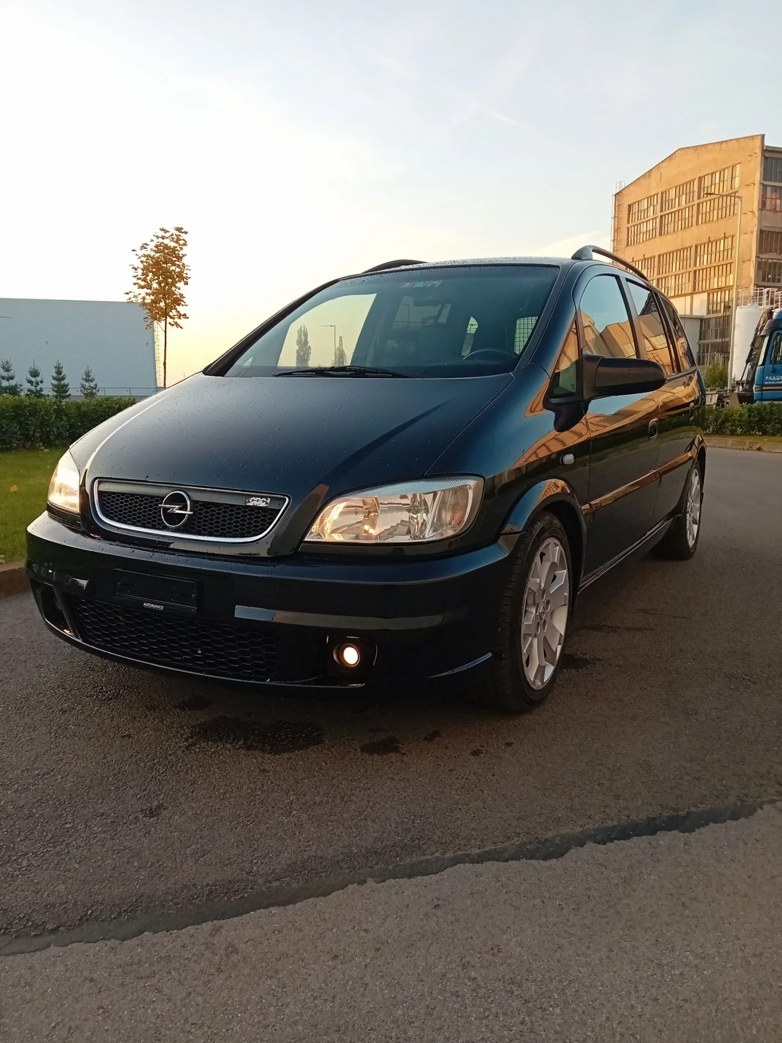 Opel Zafira 2.0т face swiss - изображение 4