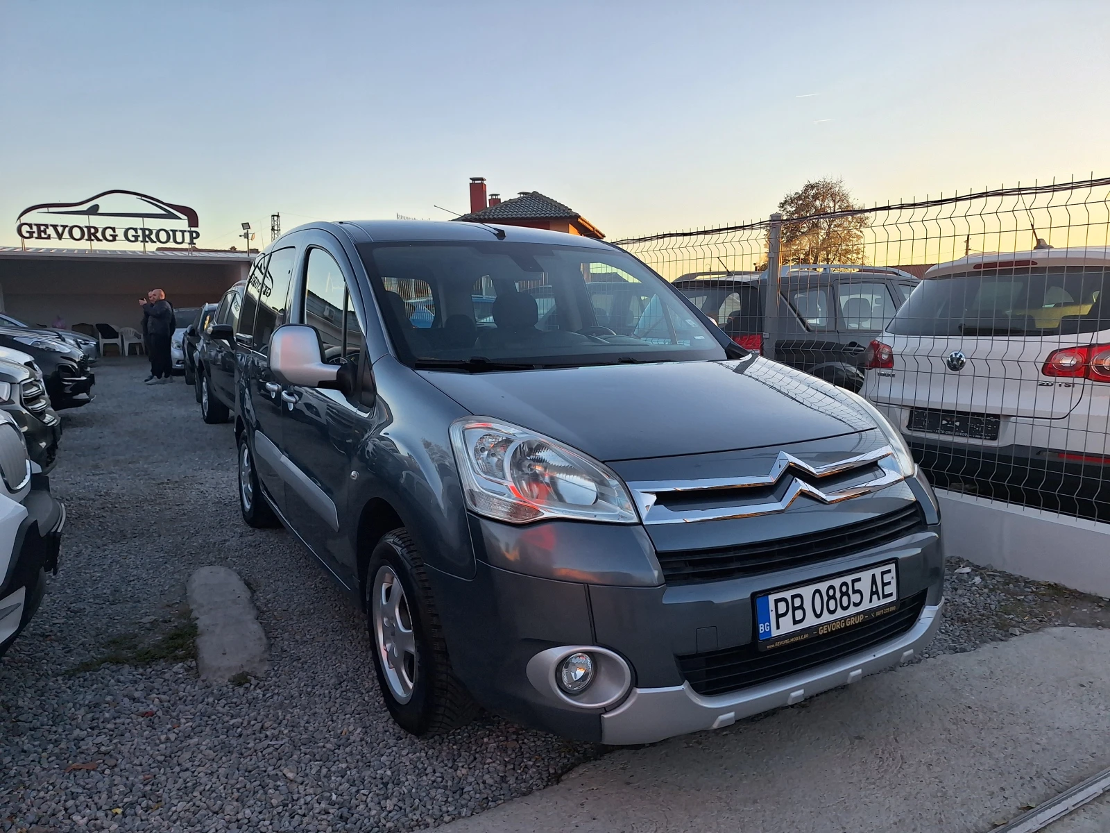 Citroen Berlingo 1.6  НАПЪЛНО ОТСЛУЖЕН  - изображение 3