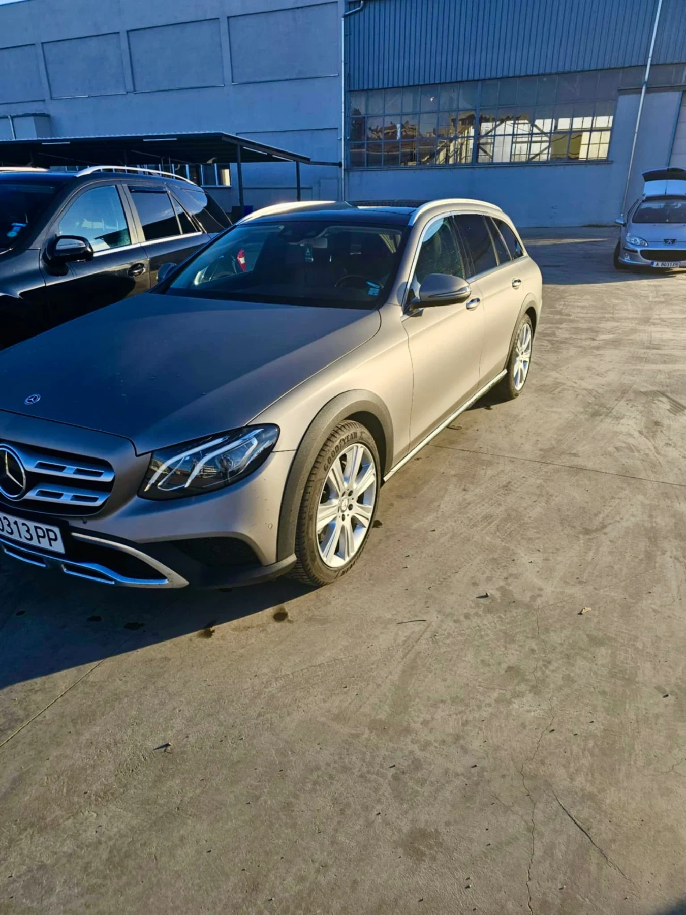 Mercedes-Benz E 350 All - terrain - изображение 8