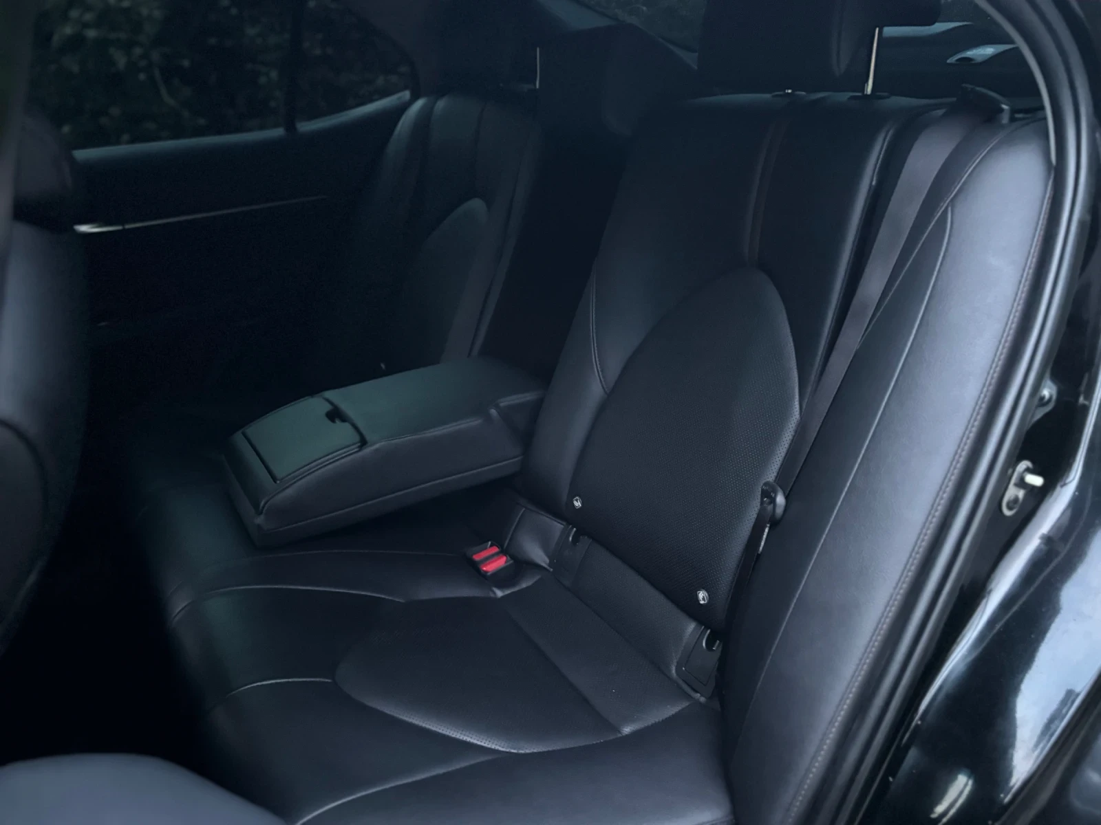 Toyota Camry 2.5 Hybrid | Mobile.bg — изображение 13