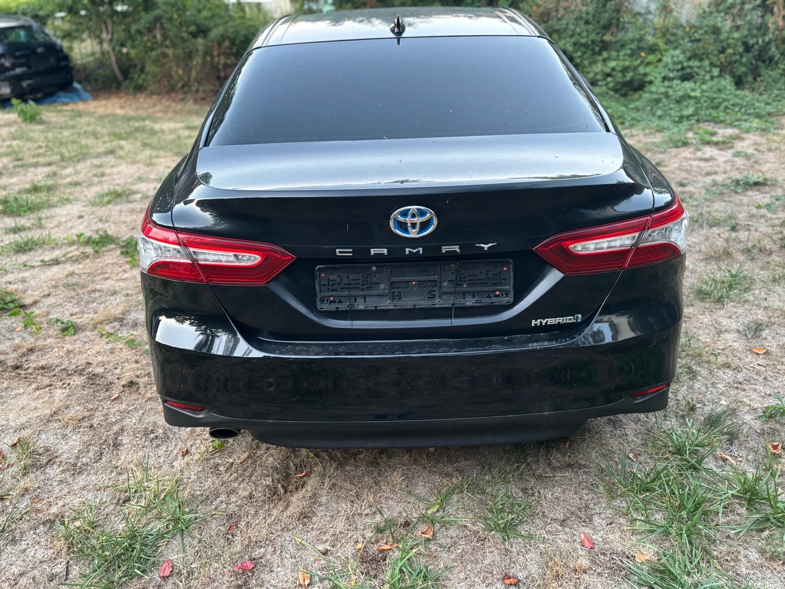 Toyota Camry 2.5 Hybrid - изображение 6