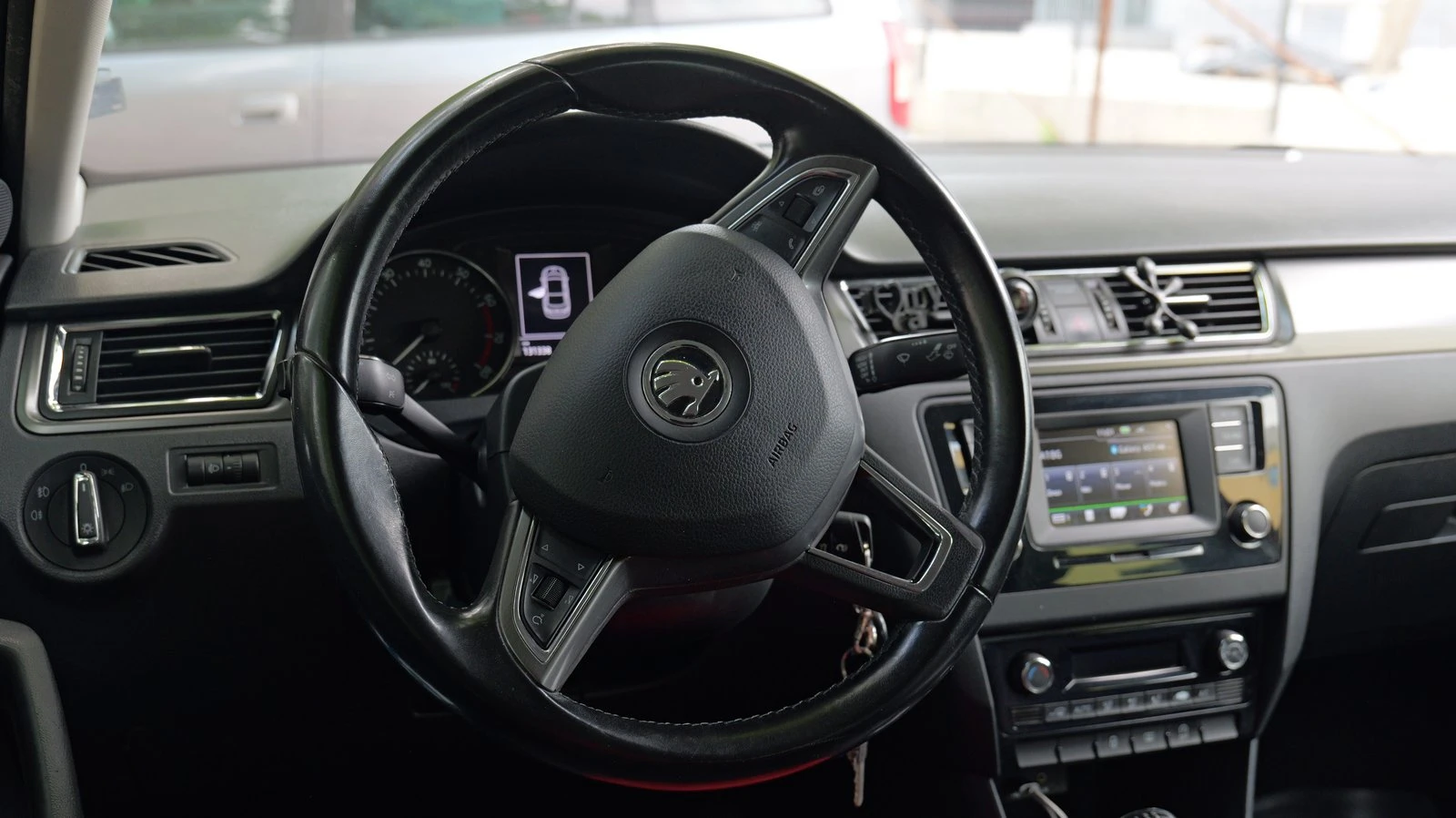 Skoda Rapid TSI EDITION - изображение 4