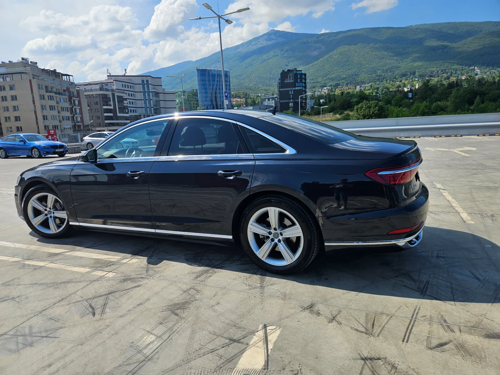 Audi A8  - изображение 3