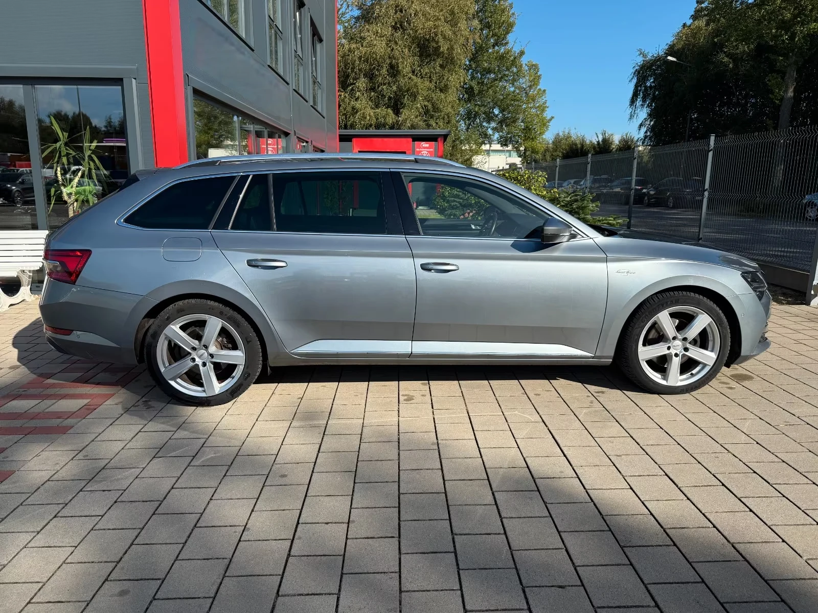 Skoda Superb 2.0 TDI L&K FACE Virtual KeyGO KAM Обдух #iCarbg - изображение 7