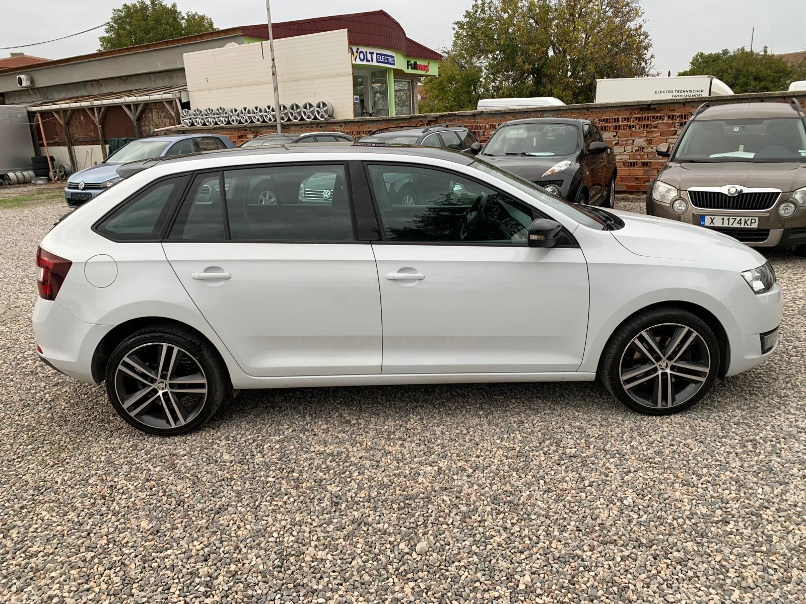 Skoda Rapid 1.6TDI Sport | Mobile.bg   3