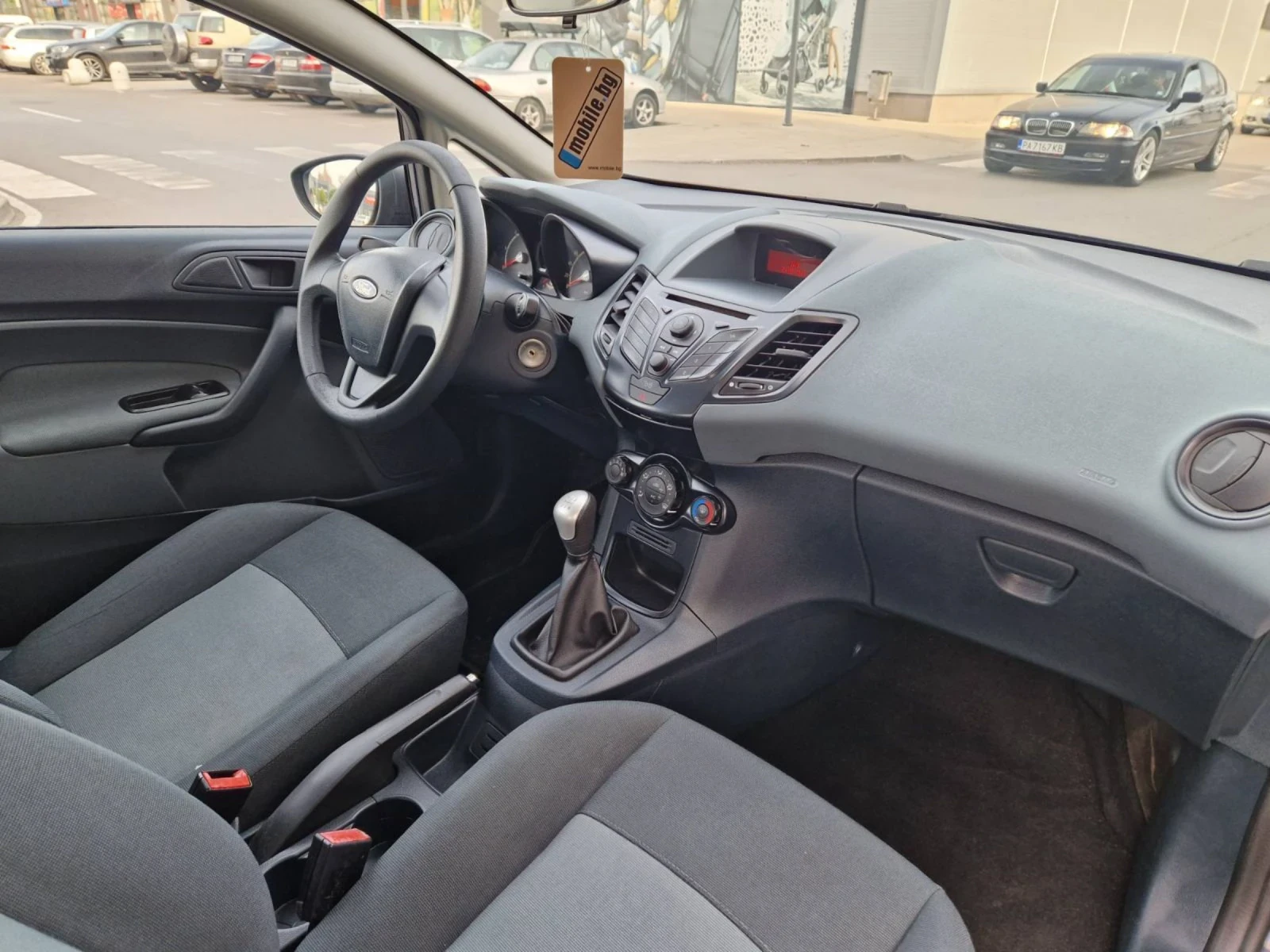 Ford Fiesta 1.4 / 68 к.с - изображение 8