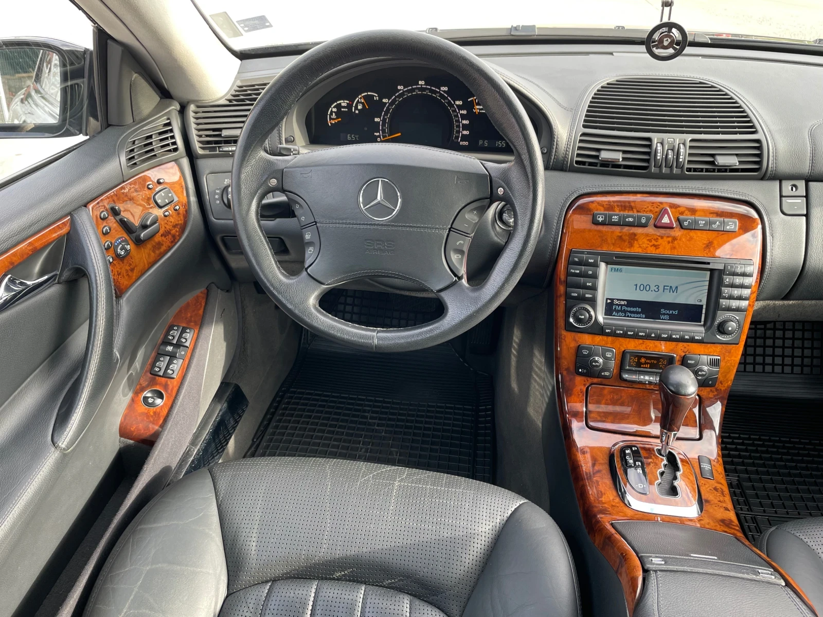 Mercedes-Benz CL 55 AMG  - изображение 9