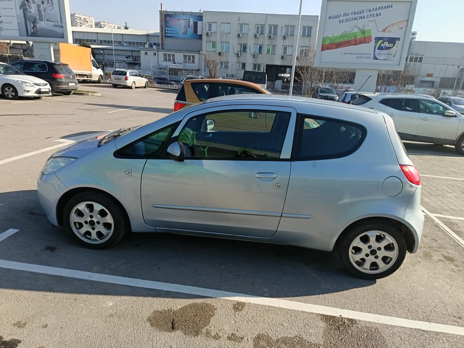 Mitsubishi Colt 1.3 бензин 96кс - изображение 4