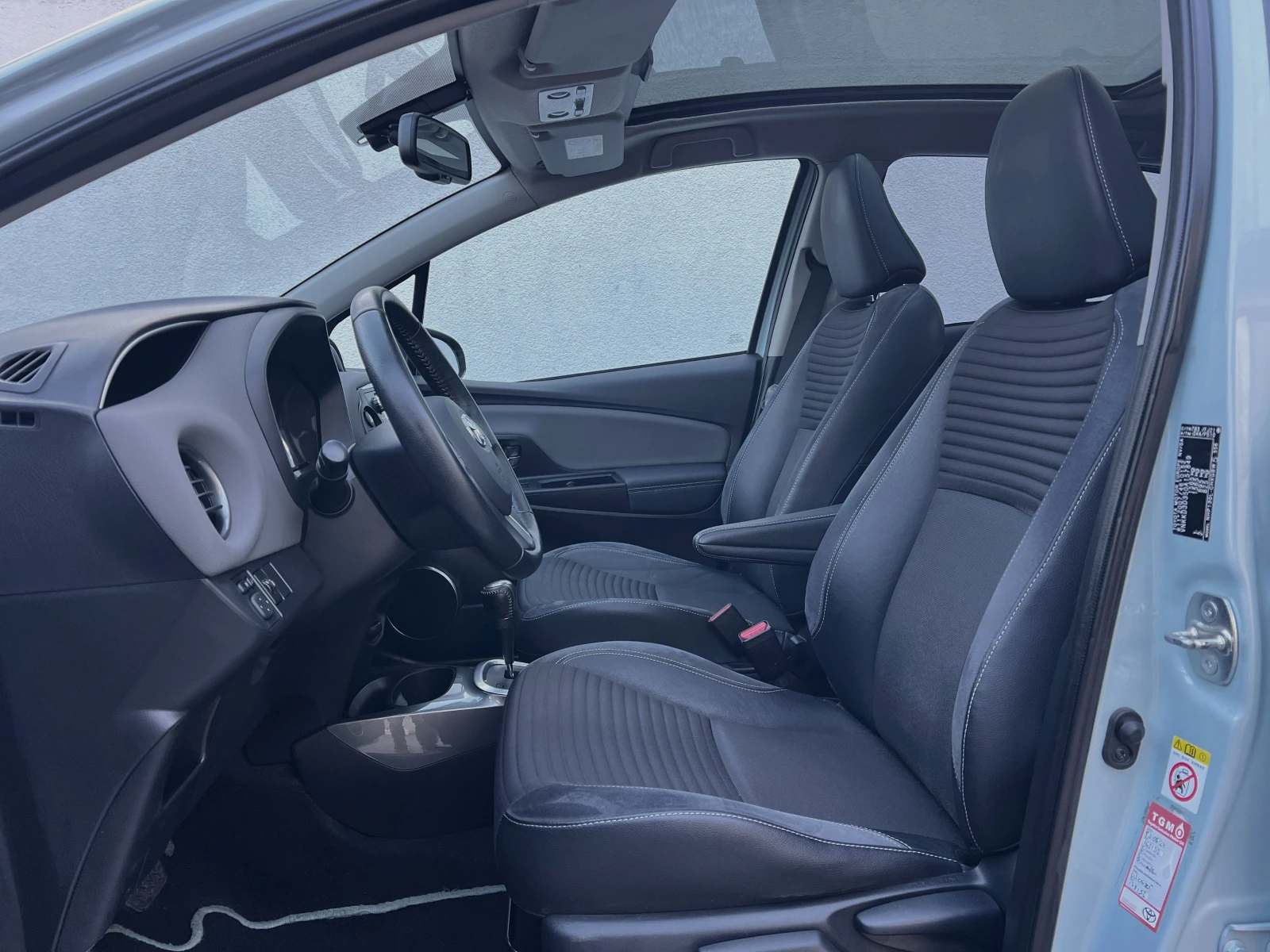 Toyota Yaris 1.5HSD by Glamour ������� ���������� | Mobile.bg � ����������� 12