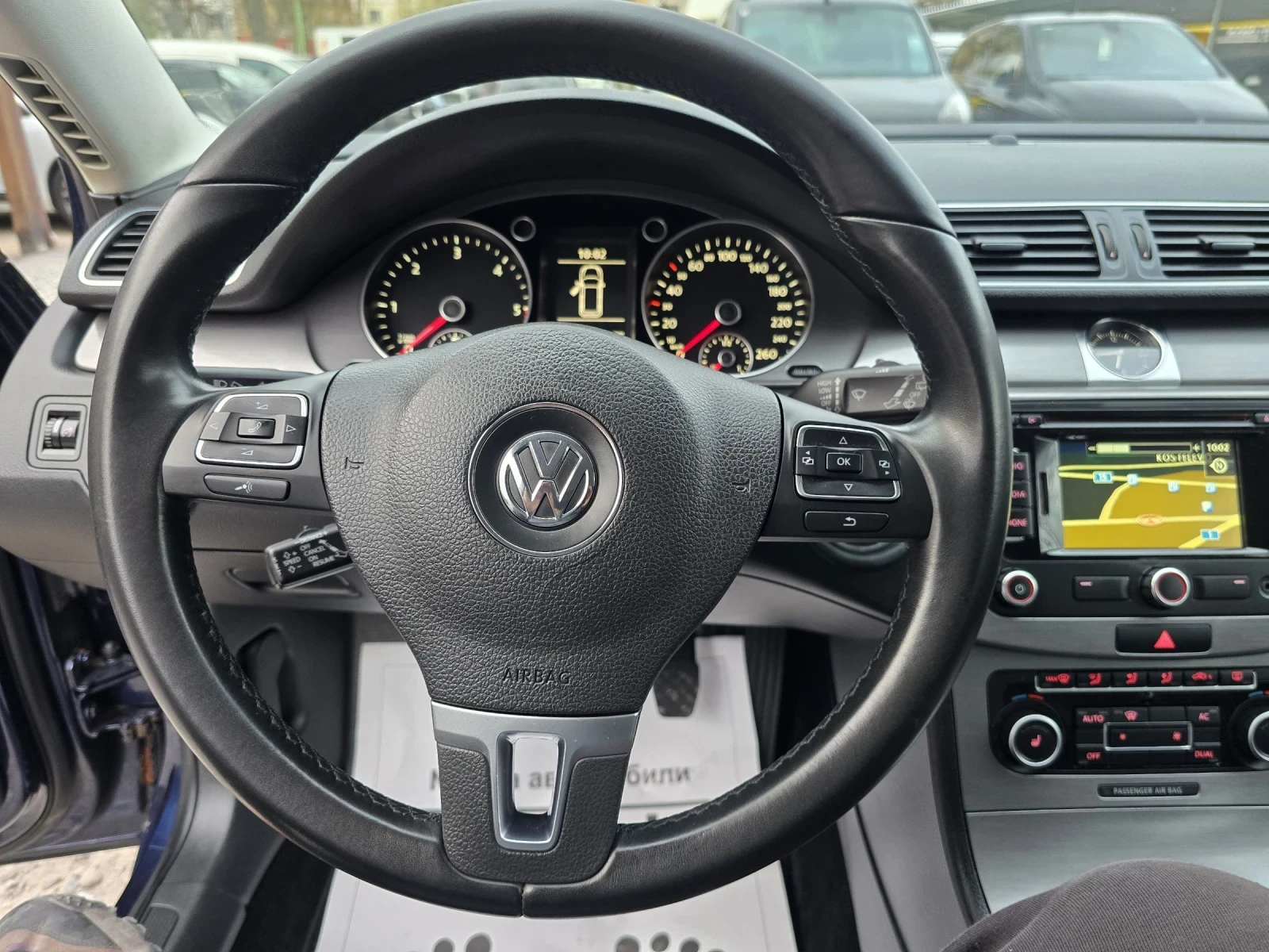 VW Passat 2.0TDI H-LINE , снимка 13 - Автомобили и джипове - 53490772