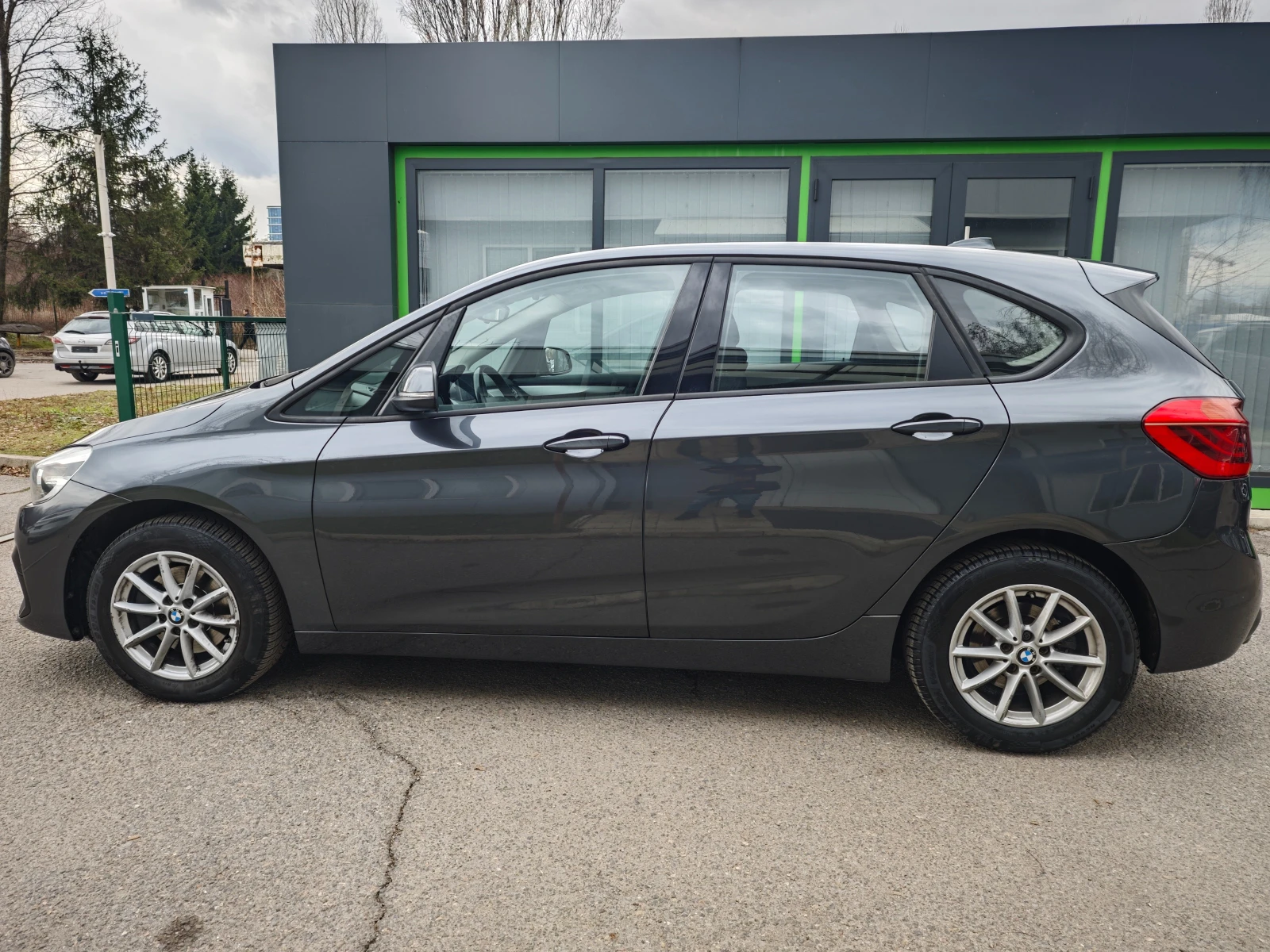 BMW 2 Active Tourer 220d X drive  - изображение 5