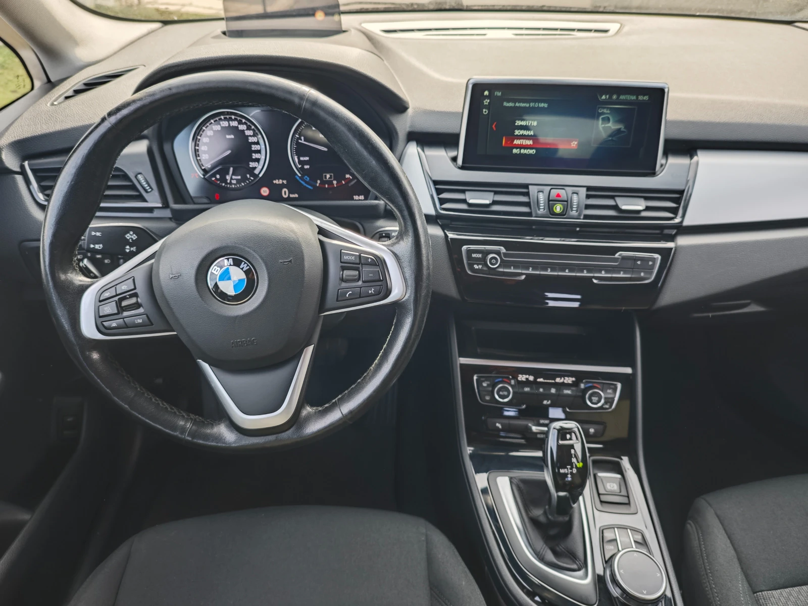 BMW 2 Active Tourer 220d X drive  - изображение 9