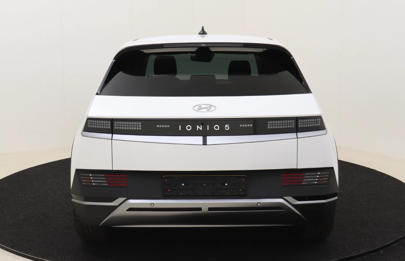 Hyundai Ioniq 5 Core 58 kWh - изображение 7