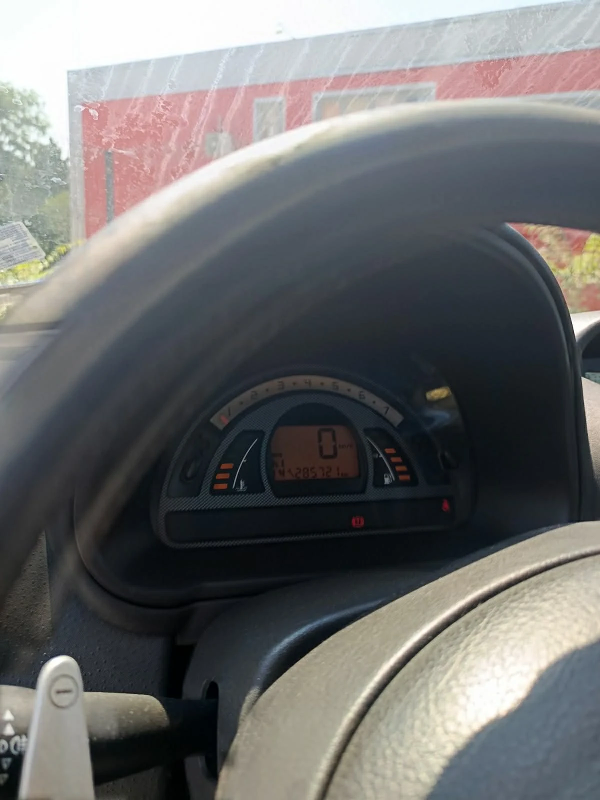 Citroen C2, снимка 6 - Автомобили и джипове - 54219992