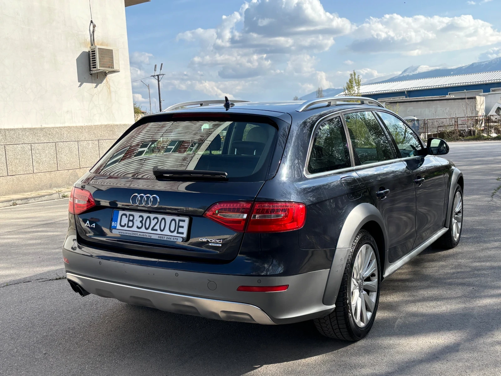 Audi A4 Allroad 2.0TDI QUATTRO B&O XENON NAVI S-TRONIC, снимка 6 - Автомобили и джипове - 54228669