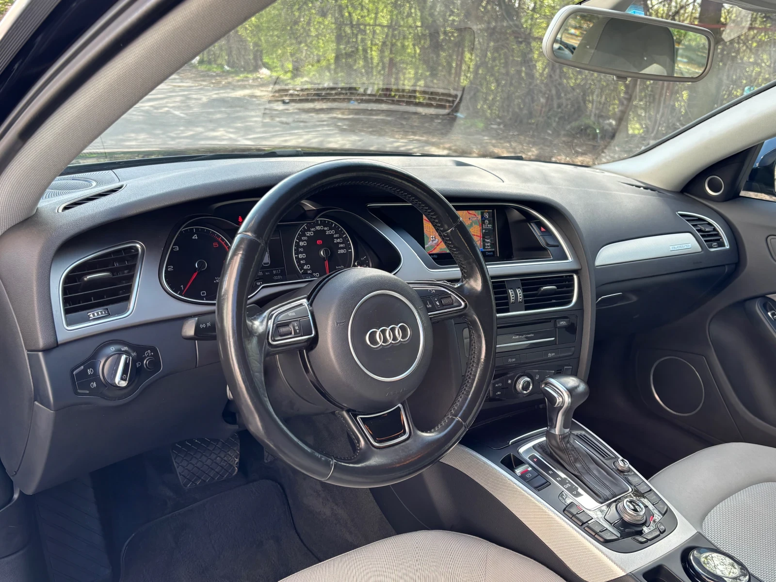 Audi A4 Allroad 2.0TDI QUATTRO B&O XENON NAVI S-TRONIC, снимка 8 - Автомобили и джипове - 54228669