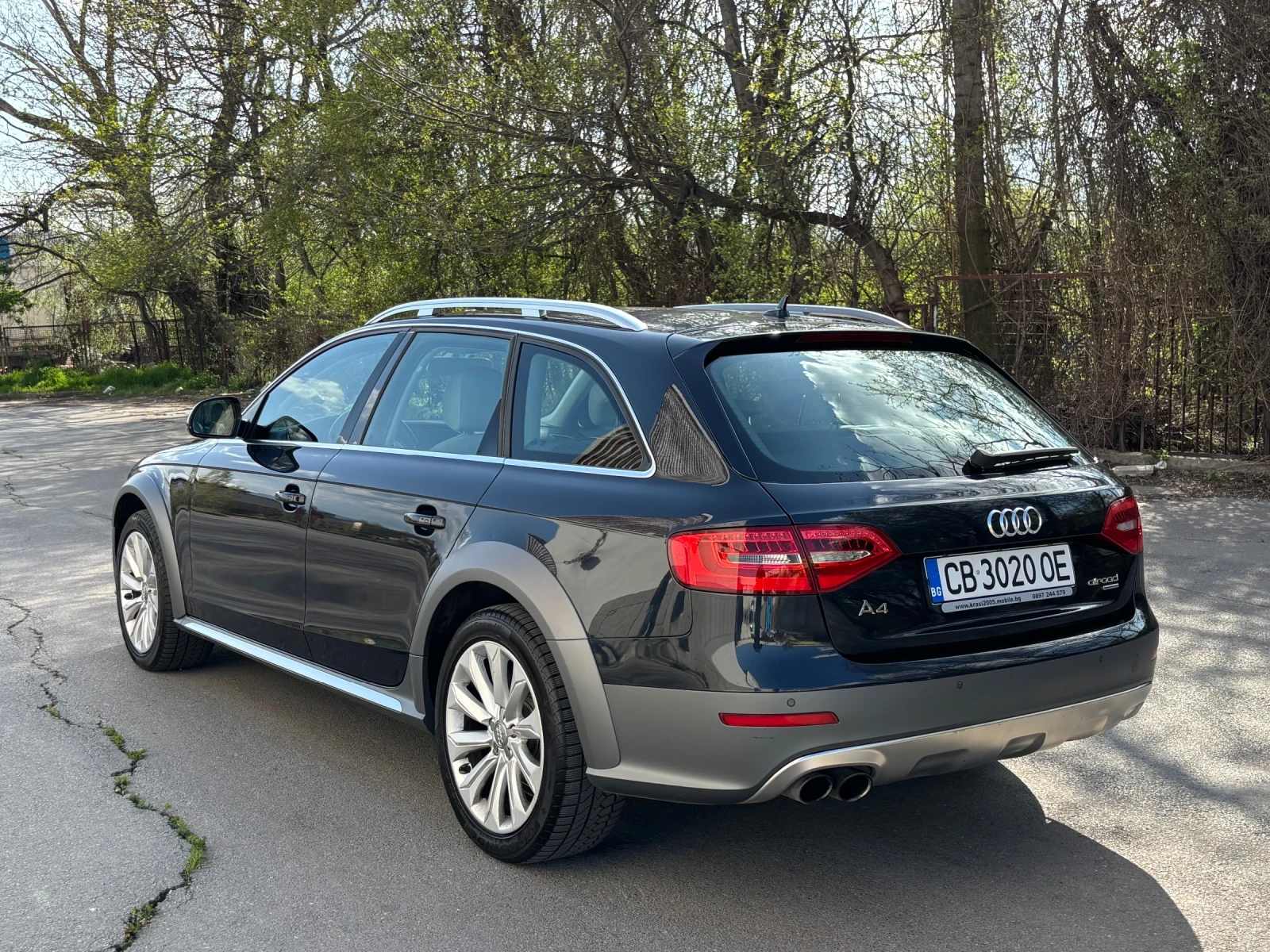 Audi A4 Allroad 2.0TDI QUATTRO B&O XENON NAVI S-TRONIC, снимка 4 - Автомобили и джипове - 54228669