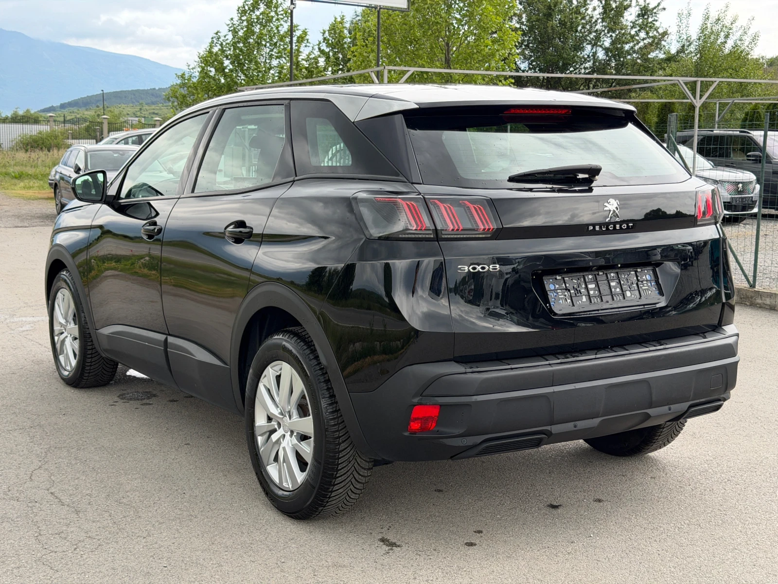 Peugeot 3008 1.5 HDI, снимка 4 - Автомобили и джипове - 54640799