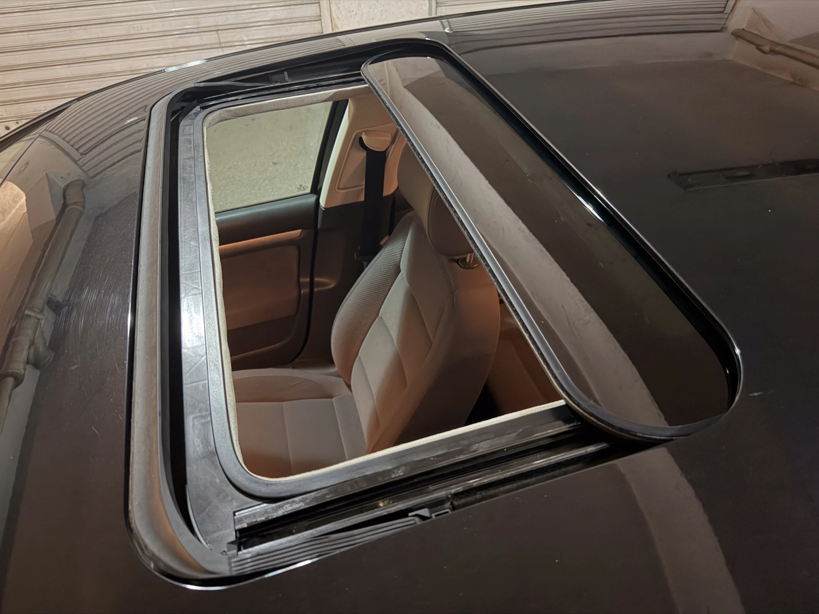 VW Golf 5 2.0 TDI, снимка 16 - Автомобили и джипове - 54691716