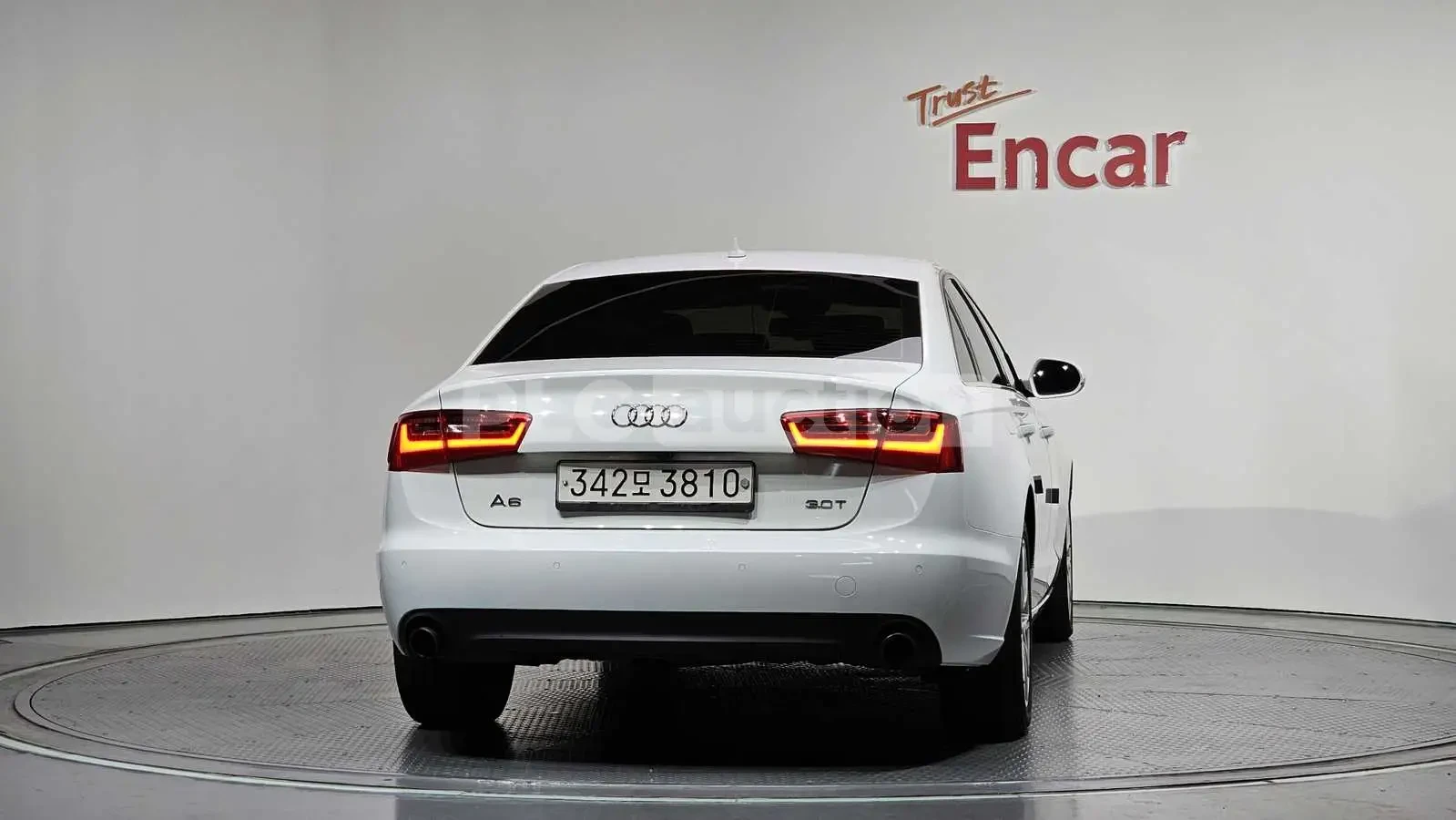 Audi A6 3.0TFSI !!ПОДРЕВИ!! !!ДИСТРОНИК!! !!ПАНОРАМА!!, снимка 4 - Автомобили и джипове - 54893234