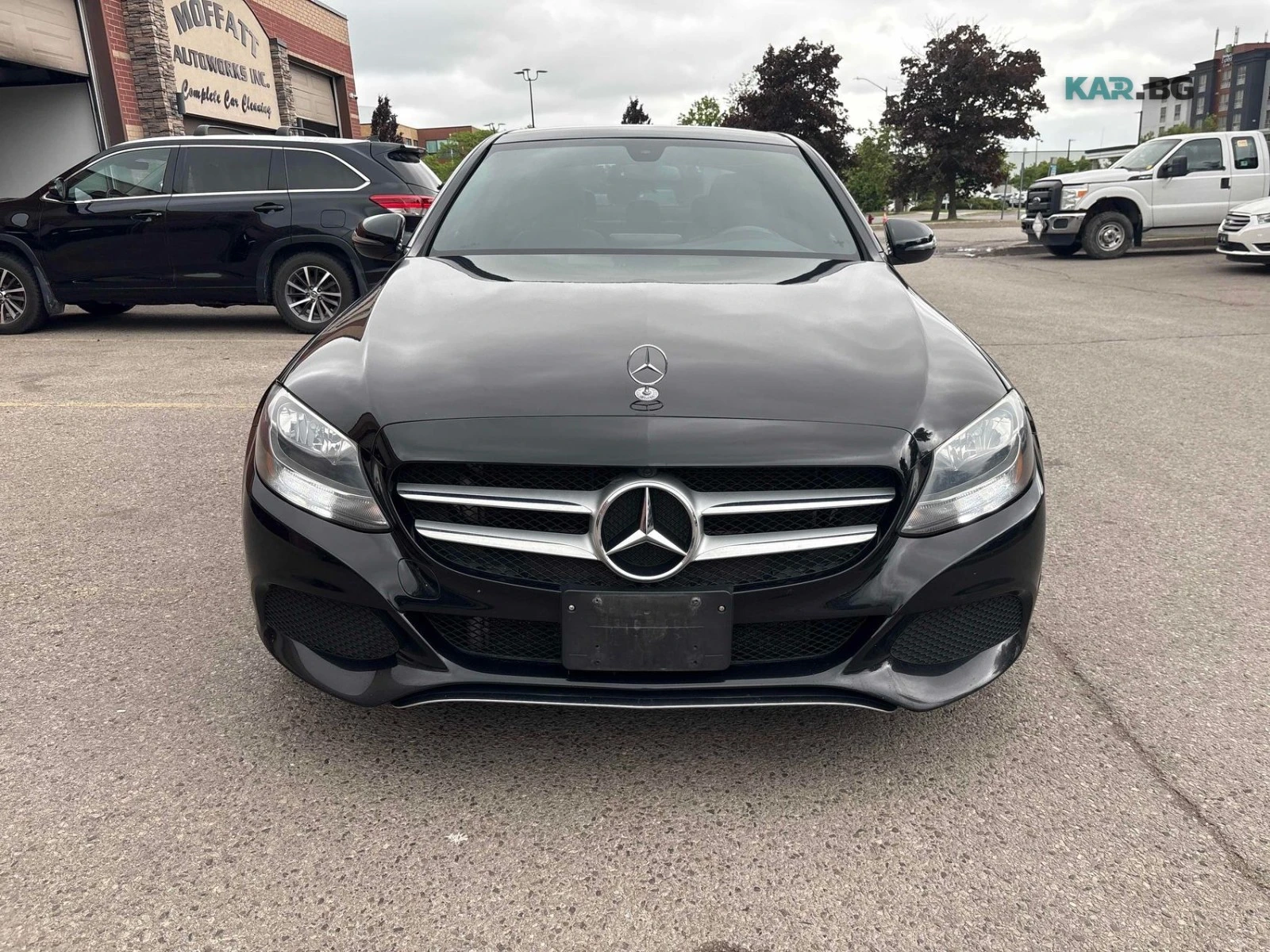 Mercedes-Benz C 300 4MATIC Автокредит Цена до България, снимка 3 - Автомобили и джипове - 54998438