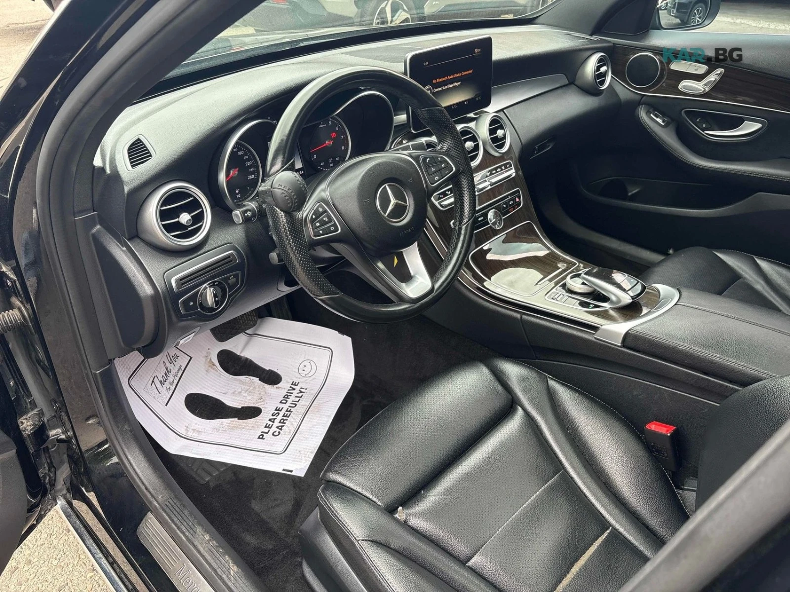 Mercedes-Benz C 300 4MATIC Автокредит Цена до България, снимка 6 - Автомобили и джипове - 54998438
